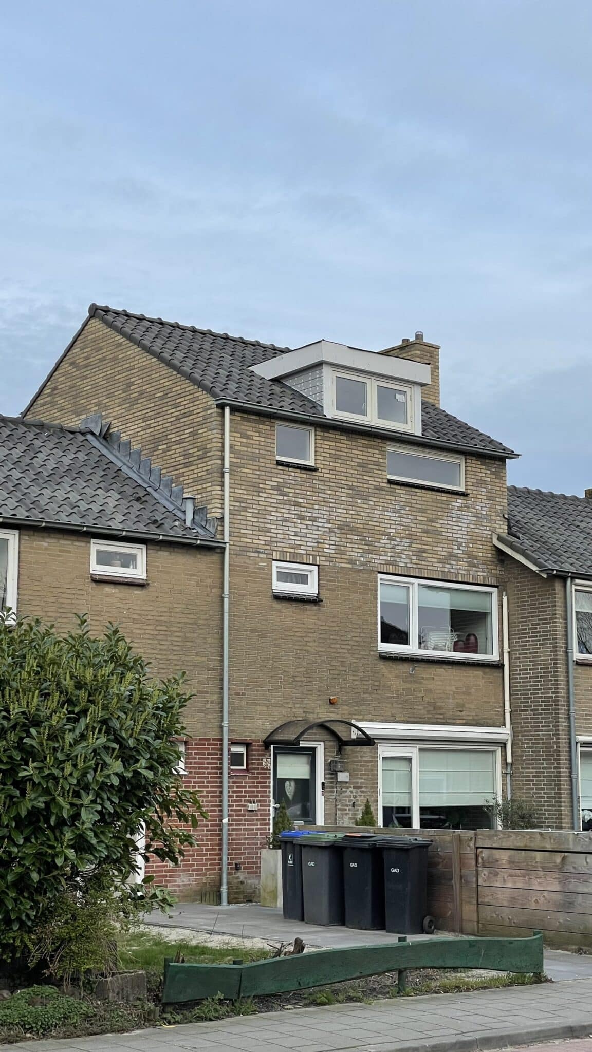 Een dakopbouw op een bestaande woning realiseren met vergunning
